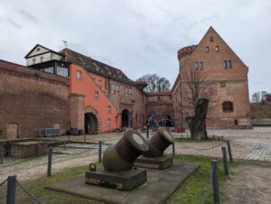 Pallas Offiziantenhaus Mörser